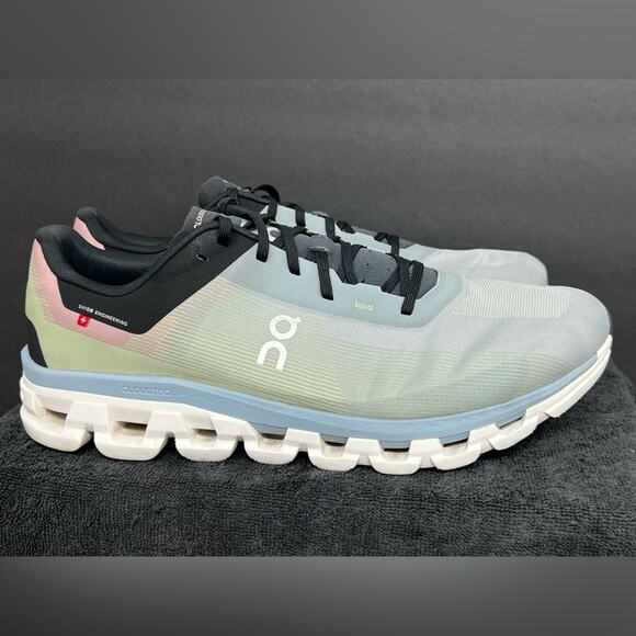 On Cloudflow 4 Running Sneakers Men’s Size 14 EUC Glacier Chambray - Picture 2 of 12